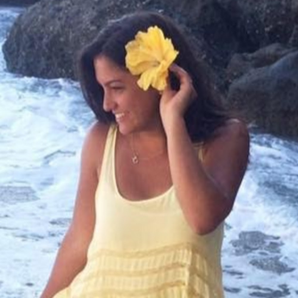 Meet your Posher, Caitlyn